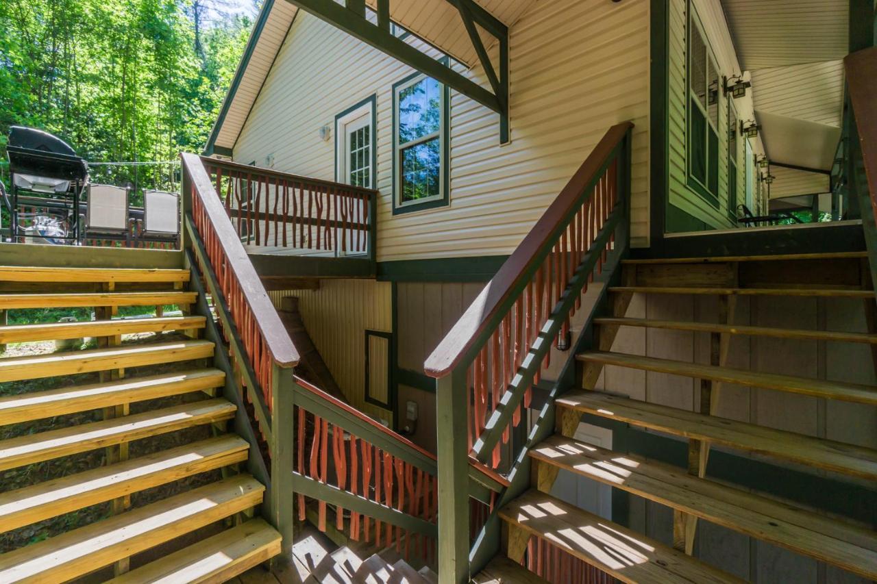 New Listing! Bavarian Cabin - 2 Bedrooms, 8 Minutes To Dahlonega, Hot Tub, Game Room 외부 사진